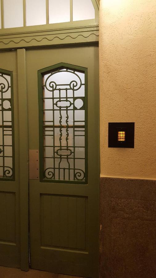Central Gold Apartment ブダペスト エクステリア 写真